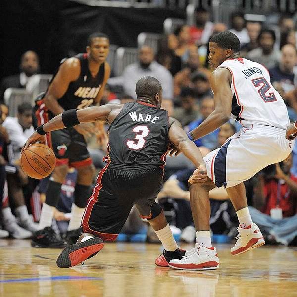 更是为老鹰 更是为老鹰