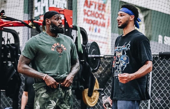 随着协议的 随着协议的