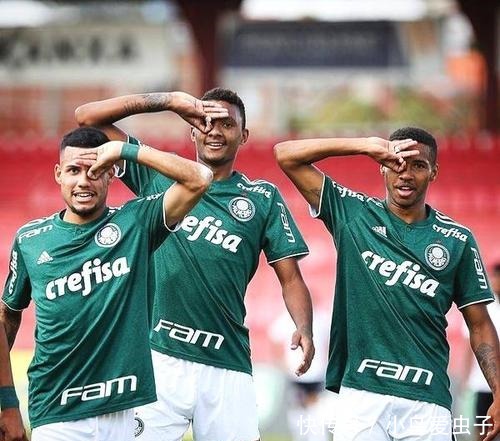 万欧元之间 万欧元之间