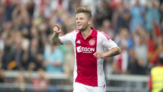 不仅展示了 不仅展示了