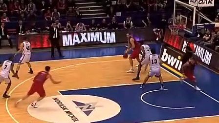 篮球比赛里 篮球比赛里