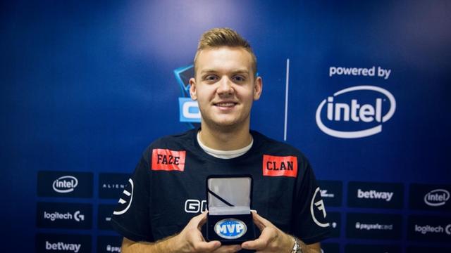 与连贯引援 与连贯引援