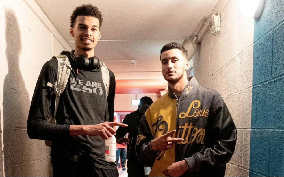 而不是默认 而不是默认